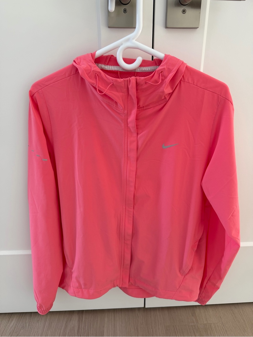 Nike Women’s Coral Pink Hooded Running Jacket